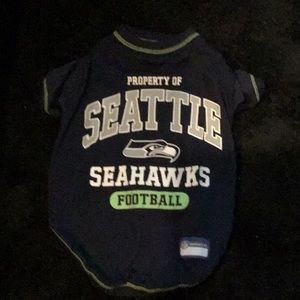Medium to Small Size Seattle Seahawks Football Shirt Puppy/Dog